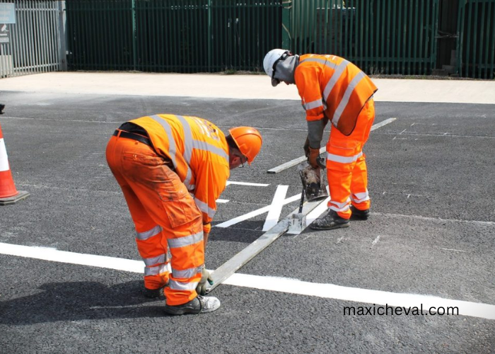 Enhancing Efficiency and Organisation: The Role of Line Marking in Warehouse Management